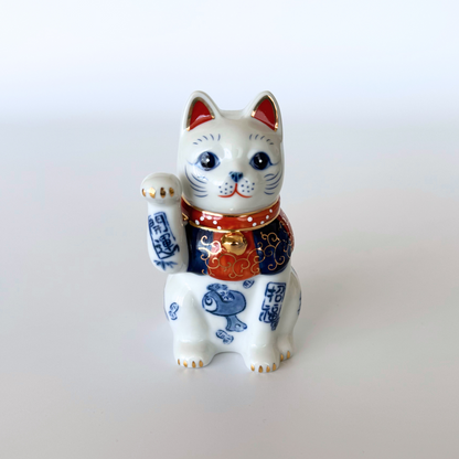 【招き猫】瀬戸焼 染錦 開運招福招き猫 （右手上げ・3.5号)